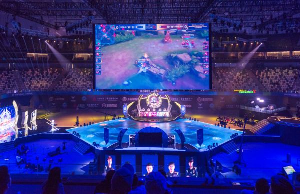 何嘗又不是 何嘗又不是