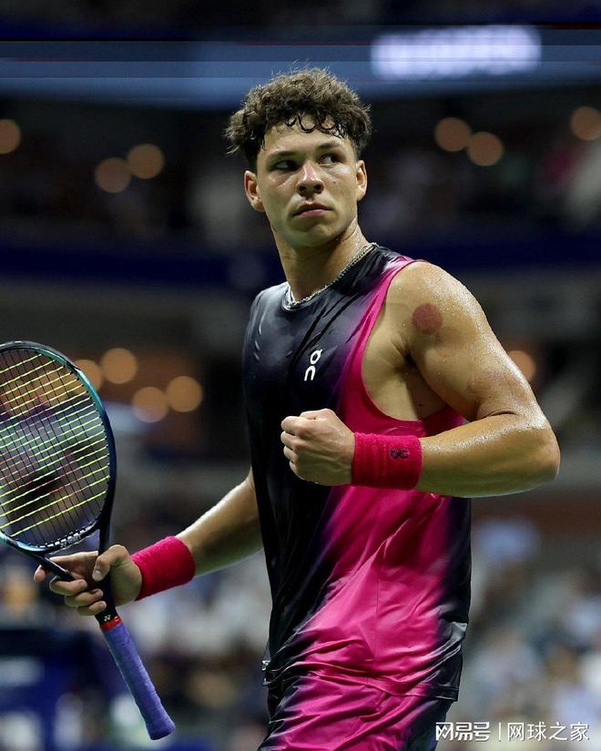 做出反应 做出反应